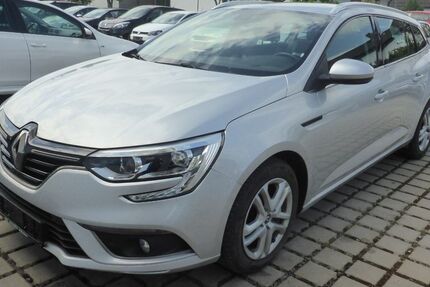 Renault Megane 87.300 km 9.890 &euro; Wolfenbüttel 38304