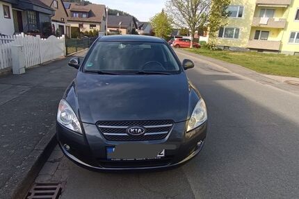 Kia ceed / Ceed 152.800 km 3.500 &euro; Goslar 38642