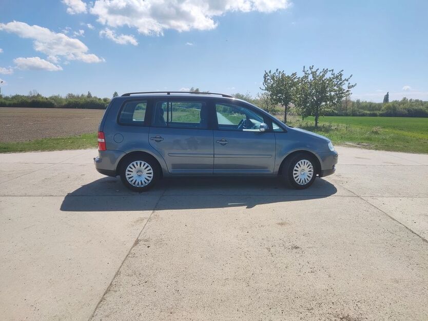 VW Touran 193.500 km 3.000 € Cremlingen 38162