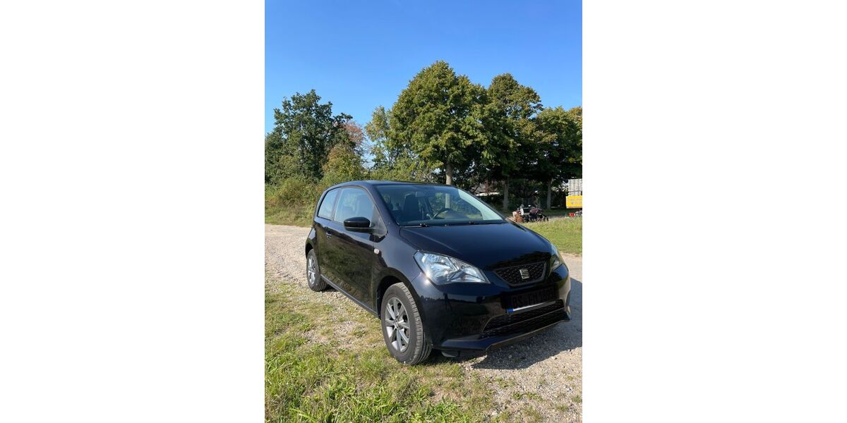 Seat Mii 82.000 km 5.500 &euro; Braunschweig 38112
