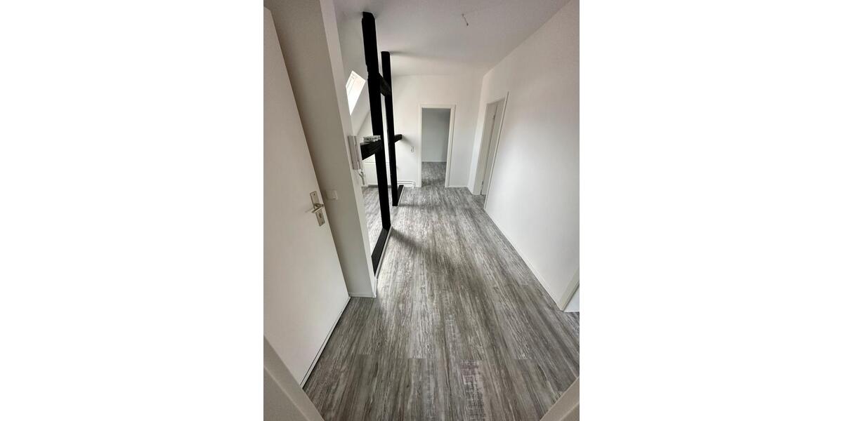 Maisonettenwohnung Salzgitter Ortschaft Südost - 3 Zimmer, 115 m&sup2;, 785&euro; | Angebot:26103343