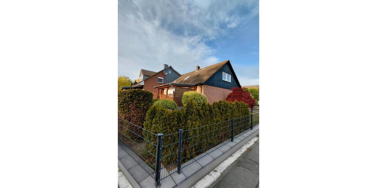 Einfamilienhaus Wendeburg - 6 Zimmer, 140 m&sup2;, 1.150&euro; | Angebot:26346035