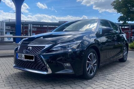 Lexus CT 200h 113.000 km 15.999 &euro; Peine 31226