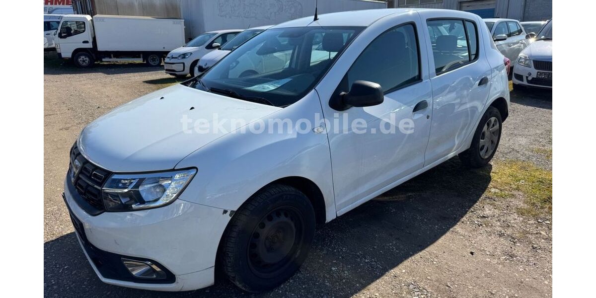 Dacia Sandero 139.556 km 3.193 &euro; Hildesheim 31137