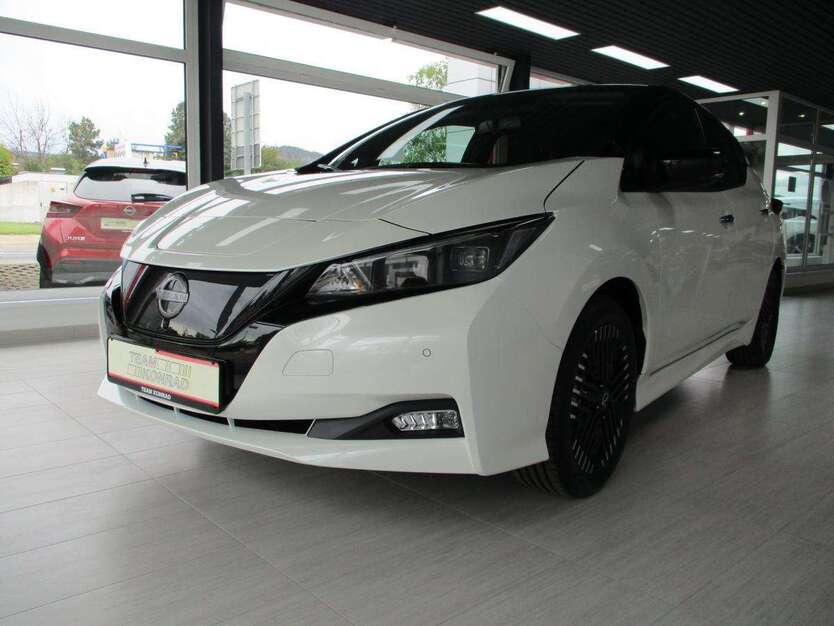 Nissan Leaf 11.900 km 23.990 € Goslar 38640