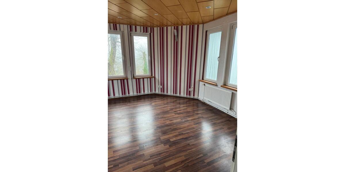 Dachgeschoßwohnung Goslar Immenrode - 4 Zimmer, 80 m&sup2;, 750&euro; | Angebot:26277732