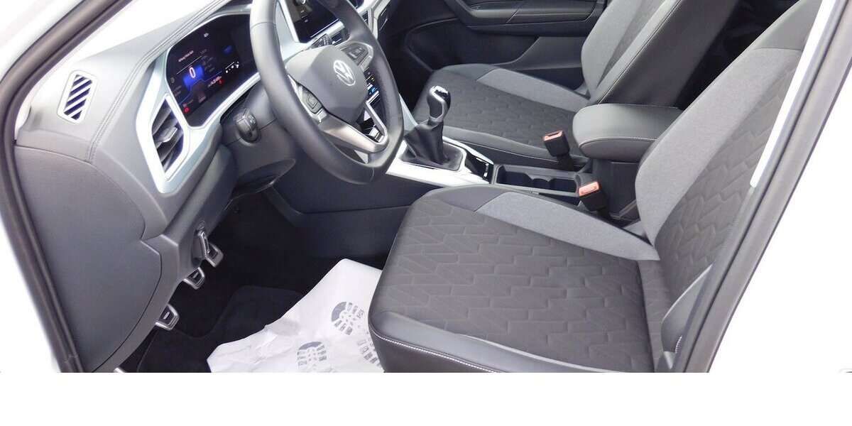 VW T-Roc 1.0 Life Goal TSI BMT Navi Klima Alu 6.100 km 21.990 &euro; Vordorf 38533