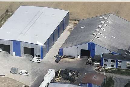 Halle in Wendeburg 2.950.000 € 3850 m² zimmer