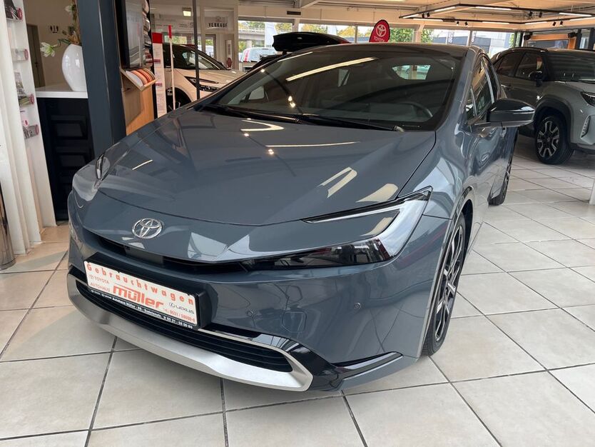 Toyota Prius 20.427 km 37.980 € Braunschweig 38114