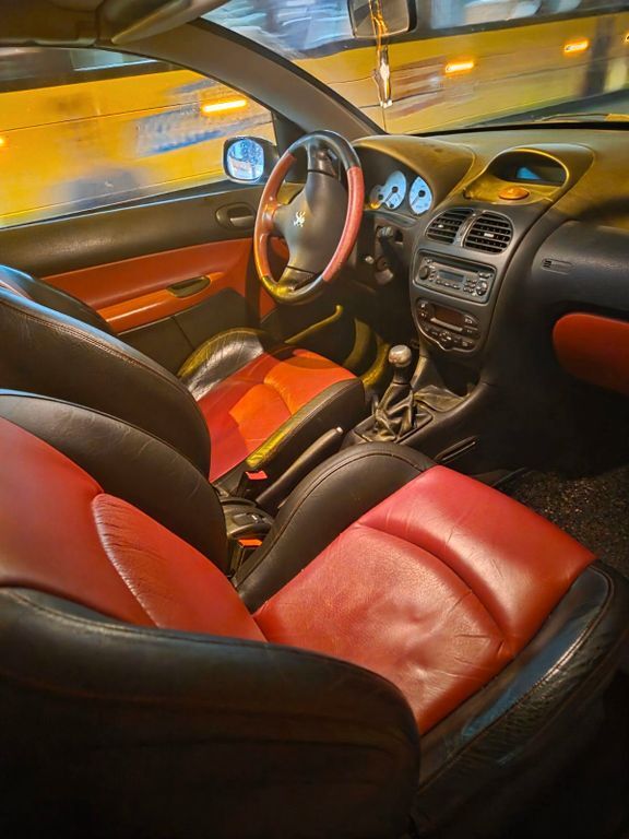 Peugeot 206 14.322 km 1.400 € Braunschweig 38106
