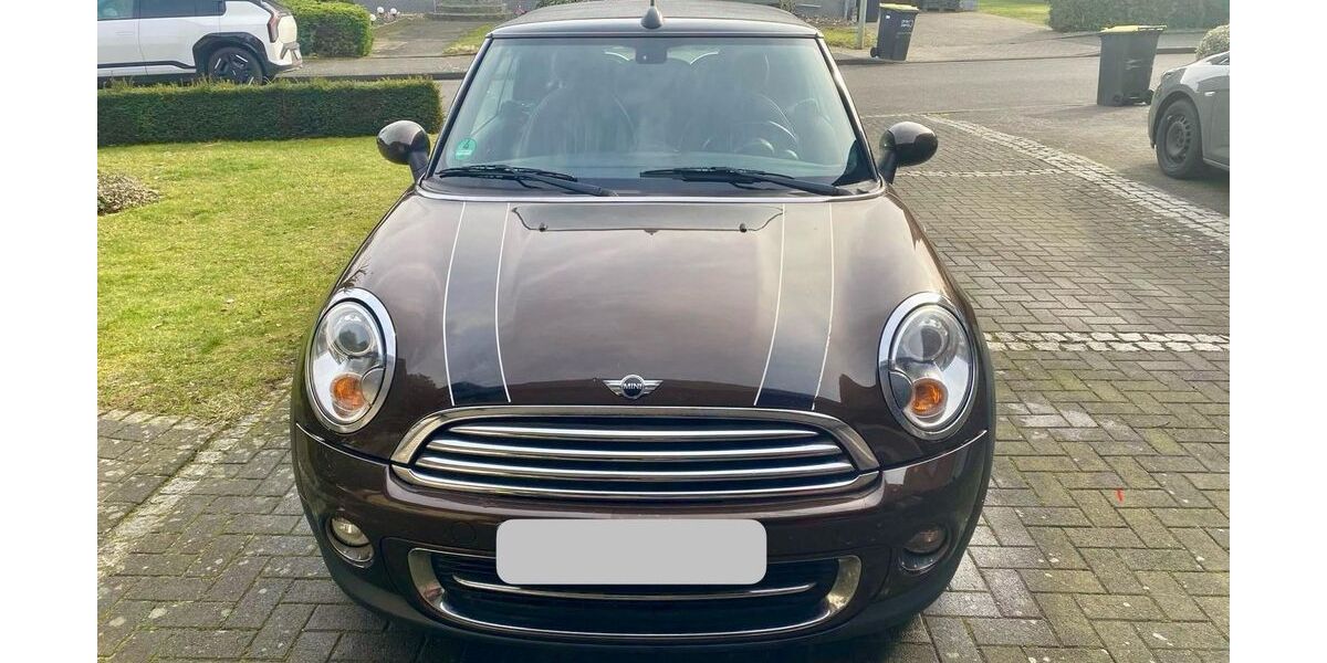 Mini Cooper Cabrio 102.432 km 7.900 &euro; Klein Biewende 38319