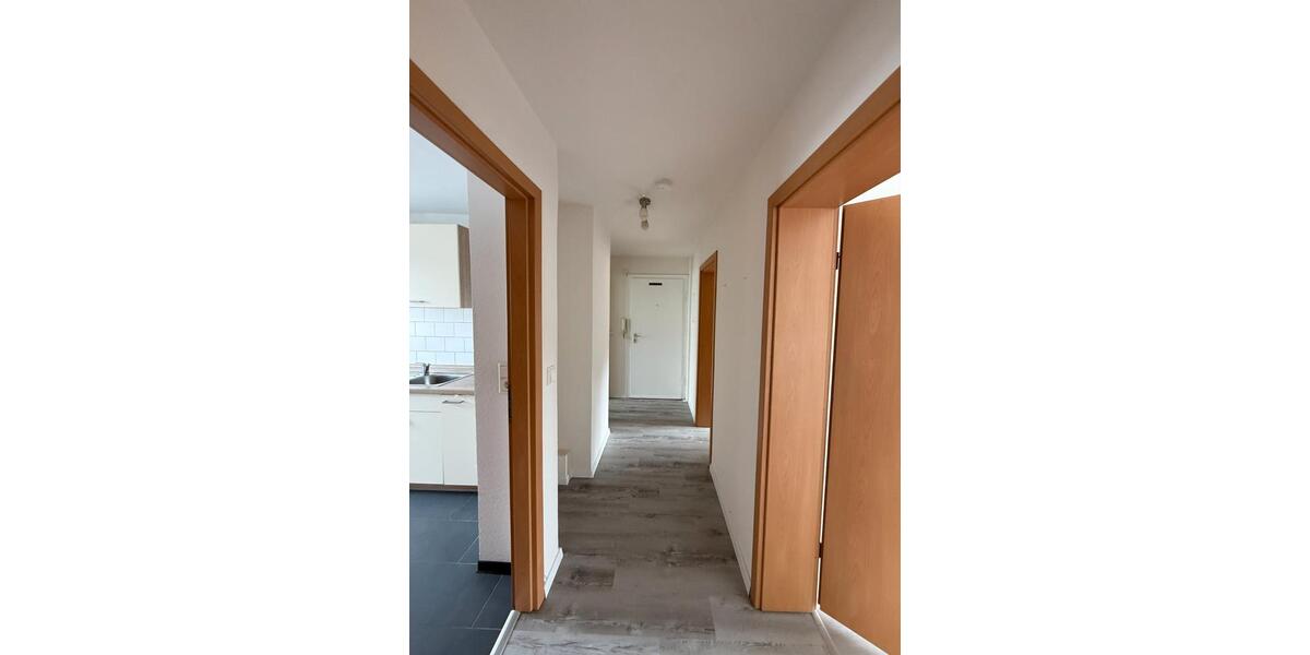 Etagenwohnung Vechelde - 3 Zimmer, 64 m&sup2;, 750&euro; | Angebot:26249601