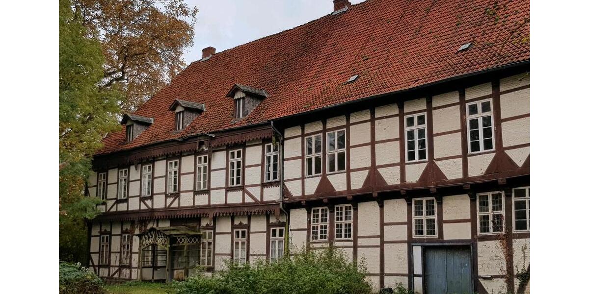 Gutshaus von Teichen in U-Form umgeben Denkmalschutz zimmer