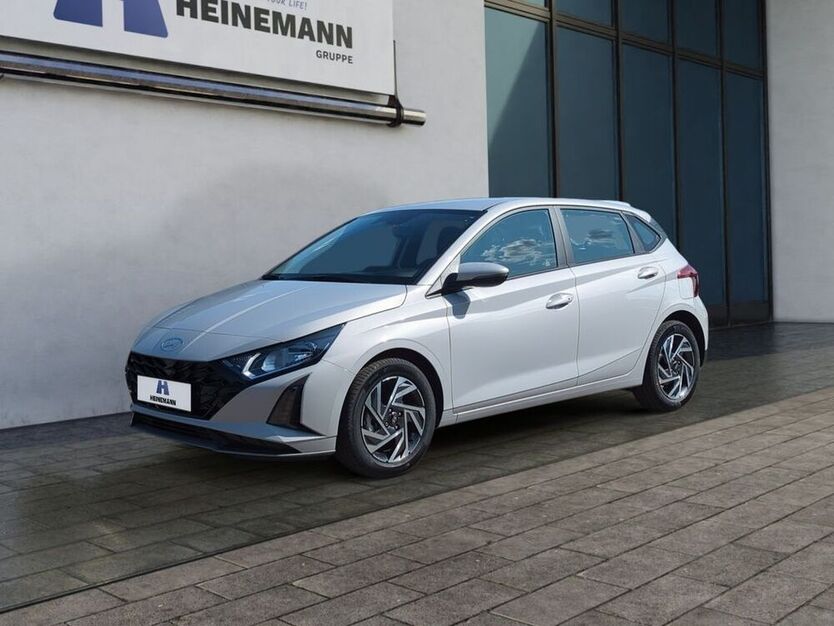 i20