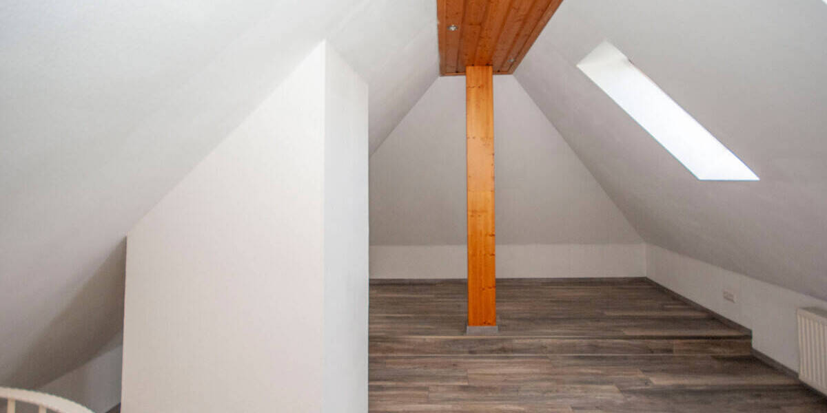 Etagenwohnung Goslar Ohlhof - 3 Zimmer, 110 m&sup2;, 1.000&euro; | Angebot:26258714