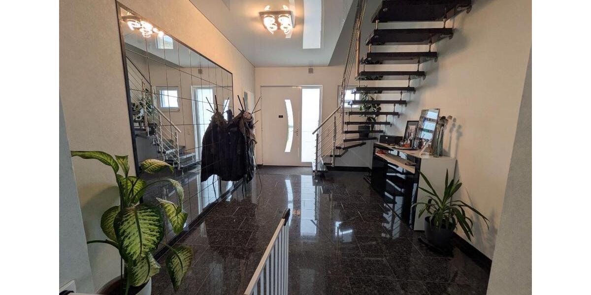 Einfamilienhaus Bockenem - 7 Zimmer, 207 m&sup2;, 499.000&euro; | Angebot:26150527