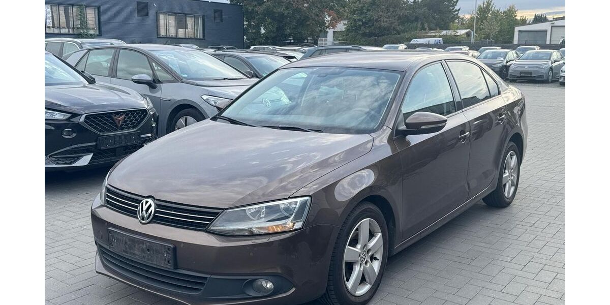 VW Jetta 170.000 km 4.990 € Vechelde 38159