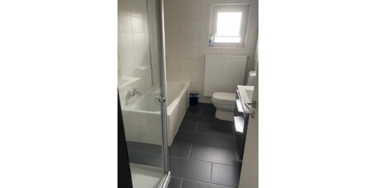Gewerbeobjekt Schwülper - 8 Zimmer, 230 m&sup2;, 2.500&euro; | Angebot:24617147