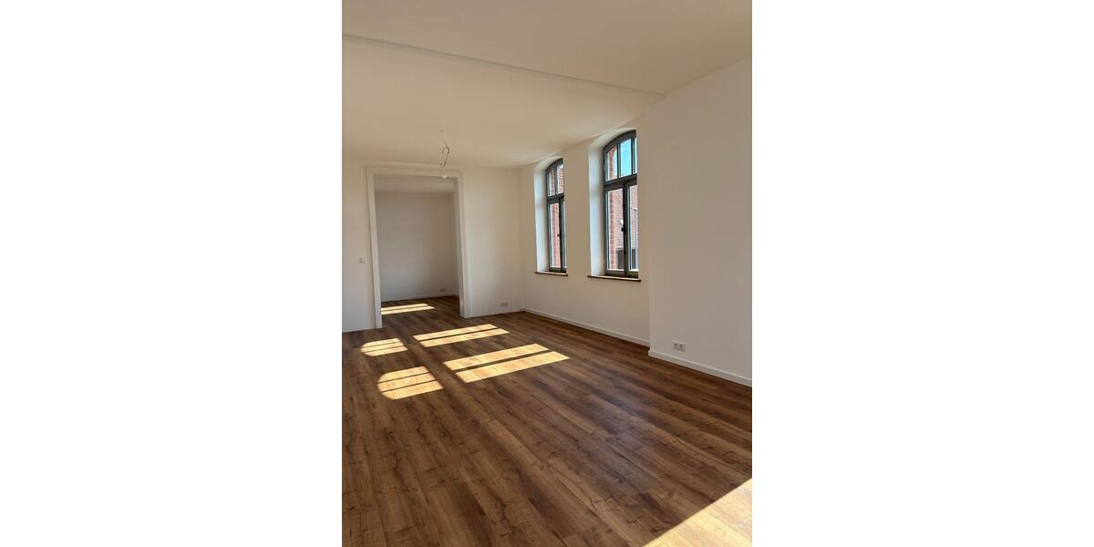 3 Zimmer - 110 qm - Neubauwohnung in historischer Hülle 3 zimmer