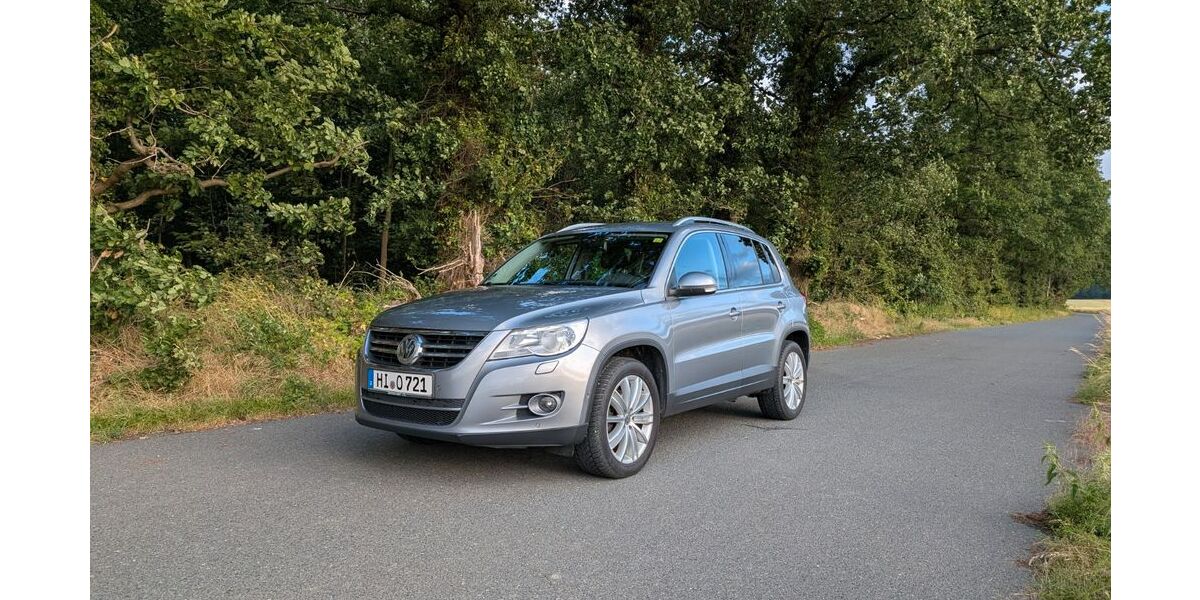 VW Tiguan 262.000 km 3.900 &euro; Ottbergen 31174