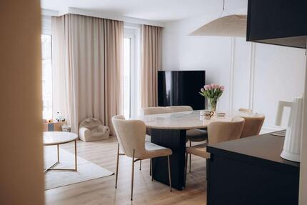 Terrassenwohnung: Lichtdurchflutet, mit Einbauküche, Smart-Home und Südwest-Garten 3 zimmer