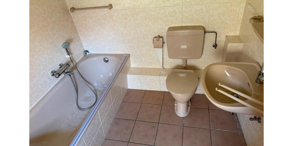 Doppelhaushälfte Bockenem - 6 Zimmer, 74 m&sup2;, 35.000&euro; | Angebot:26317351