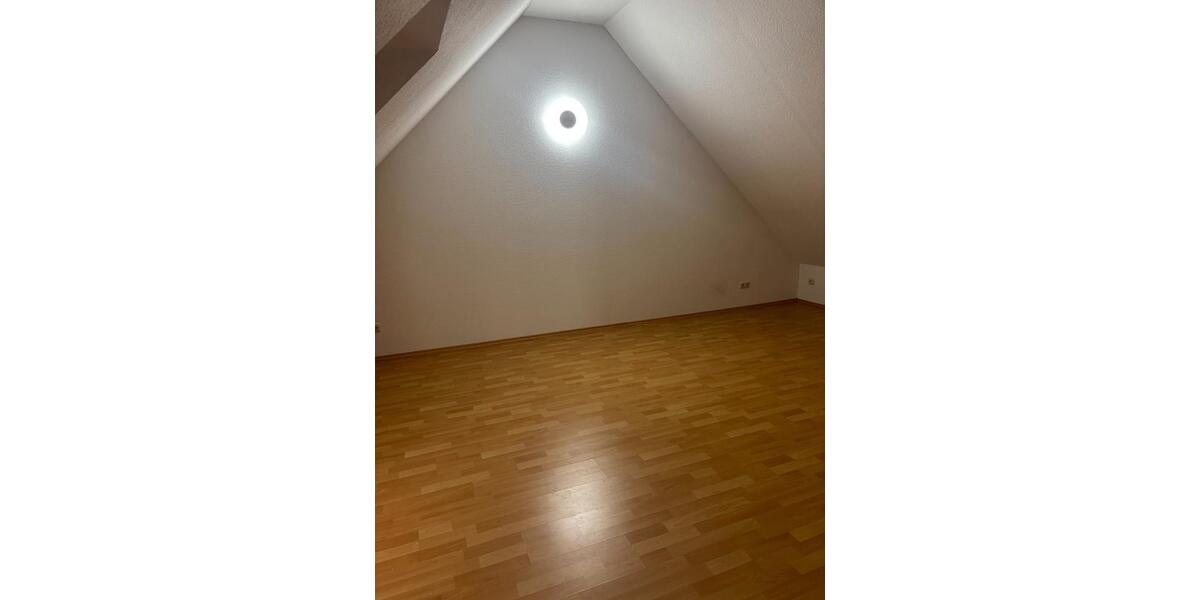 Dachgeschoßwohnung Hildesheim - 4 Zimmer, 117 m&sup2;, 358.000&euro; | Angebot:26212445