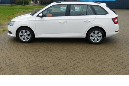 Skoda Fabia 1.0 Kombi Active TSI BMT Radio Klima