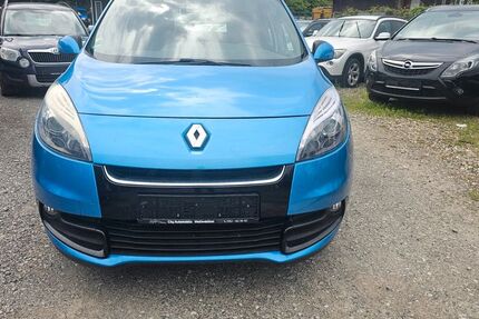 Renault Scenic 66.721 km 5.590 &euro; Braunschweig 38120