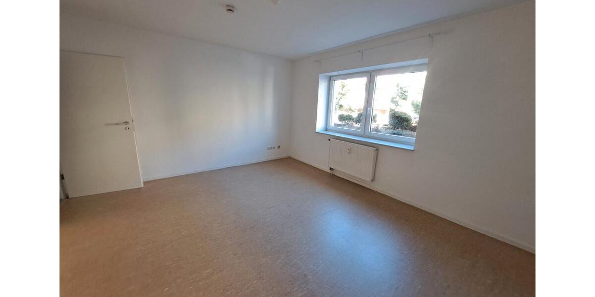 Erdgeschoßwohnung Hildesheim Oststadt/Stadtfeld - 3 Zimmer, 94 m&sup2;, 219.000&euro; | Angebot:27168794