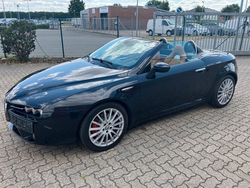 Alfa Romeo Spider 102.000 km 9.800 € Vordorf 38533
