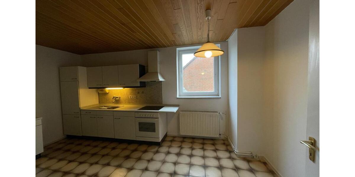 Etagenwohnung Braunschweig Broitzem - 3 Zimmer, 100 m&sup2;, 850&euro; | Angebot:24649980