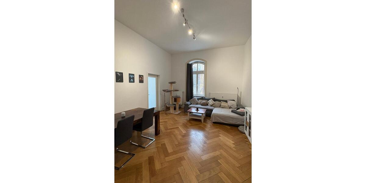 Hochparterre Hildesheim - 4 Zimmer, 165 m&sup2;, 1.155&euro; | Angebot:26251203