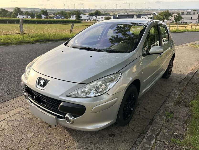 307