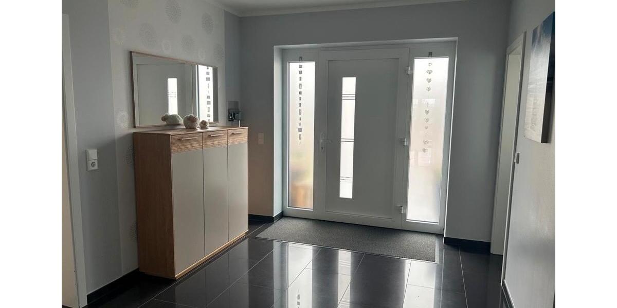 Einfamilienhaus Hohenhameln - 7 Zimmer, 211 m&sup2;, 733.000&euro; | Angebot:26769986