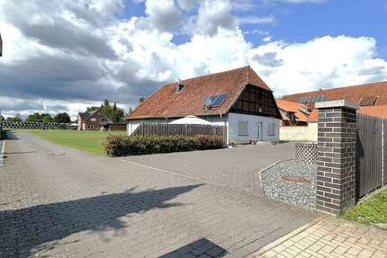 Wohnung zum Mieten in Langenhagen 646 € 82 m²