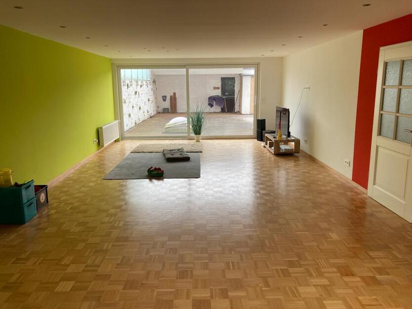 5 Zimmer Wohnung mit großer Dachterrasse