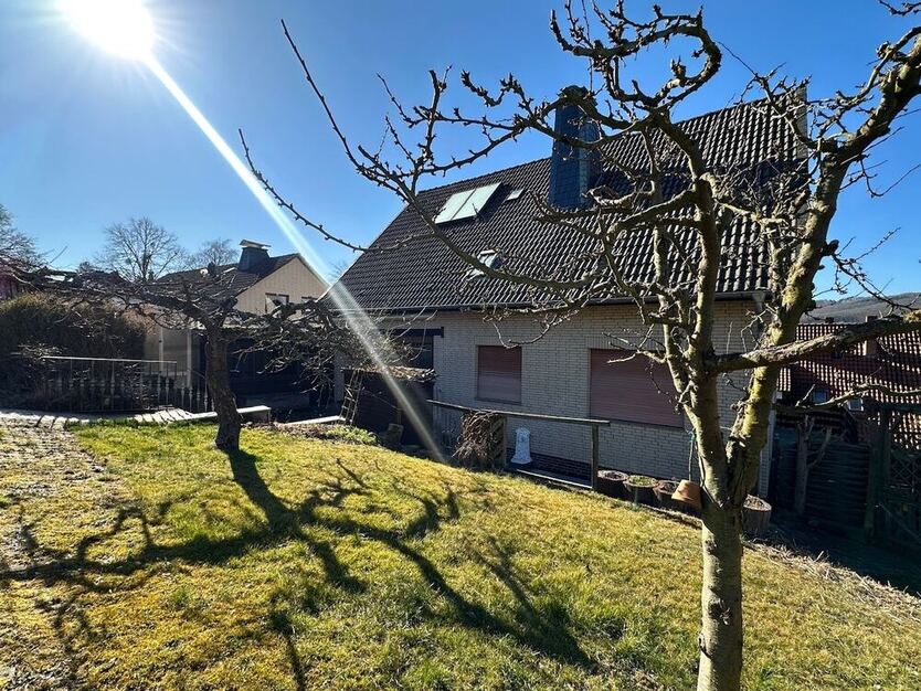 Großzügiges Wohnen mit tollem Weitblick 9 zimmer