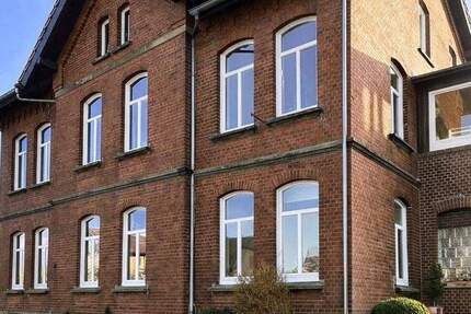 Wohnung Peine Schwicheldt - 5 Zimmer, 135 m&sup2;, 125.000&euro; | Angebot:25731935