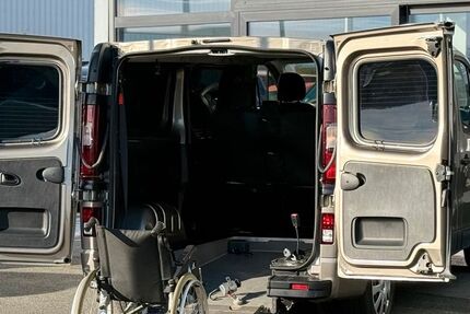 Opel Vivaro 59.000 km 34.900 € Salzgitter 38259