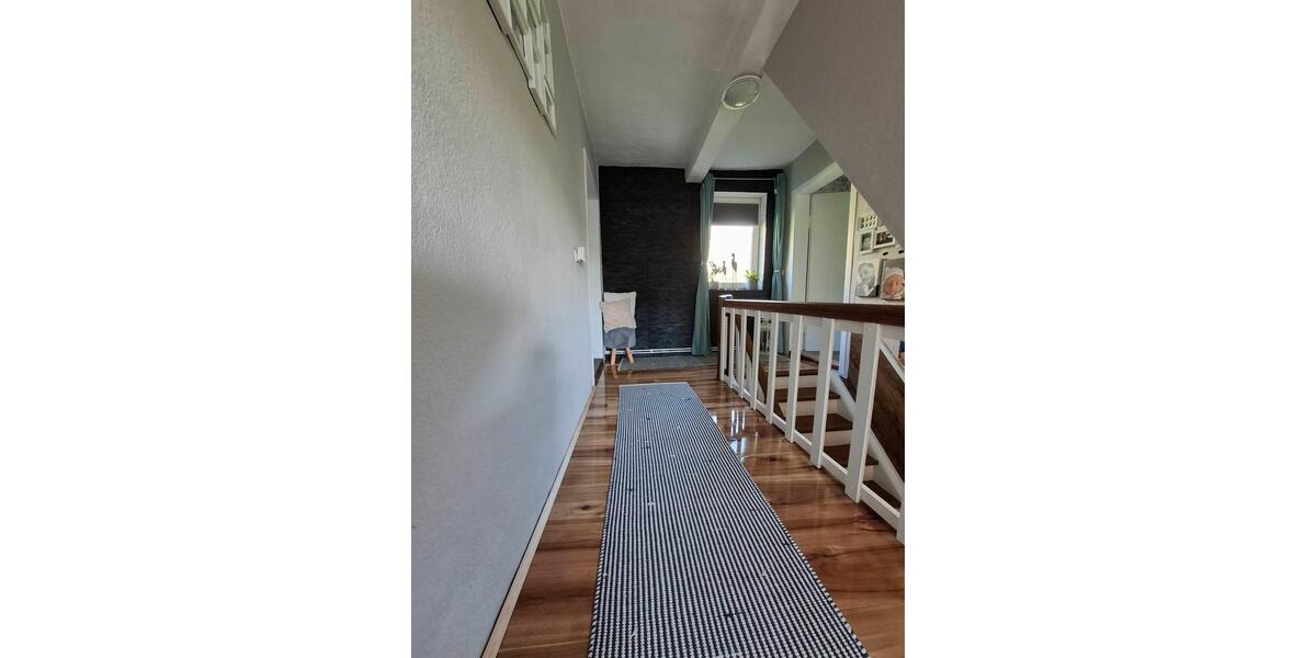 Einfamilienhaus Hildesheim Oststadt/Stadtfeld - 4.5 Zimmer, 250 m&sup2;, 159.000&euro; | Angebot:26251025