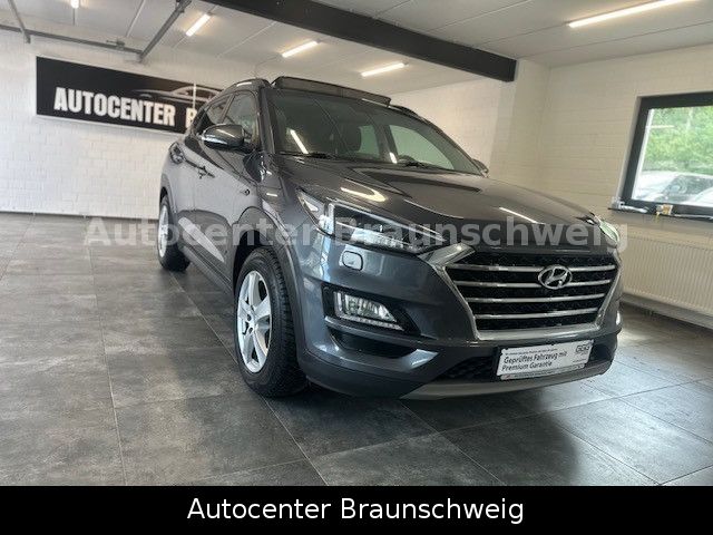 Hyundai TUCSON 108.000 km 16.900 &euro; Braunschweig 38112