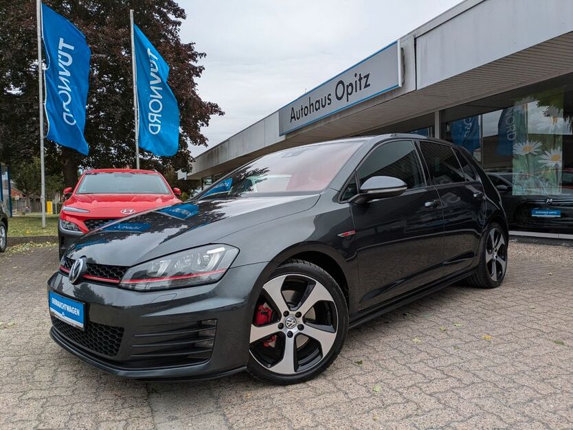 VW Golf 134.279 km 14.880 € Wendeburg 38176