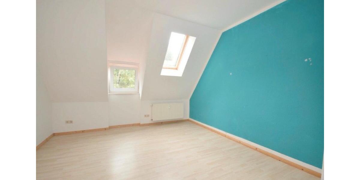 Dachgeschoßwohnung Langelsheim - 3 Zimmer, 81 m&sup2;, 560&euro; | Angebot:26476269