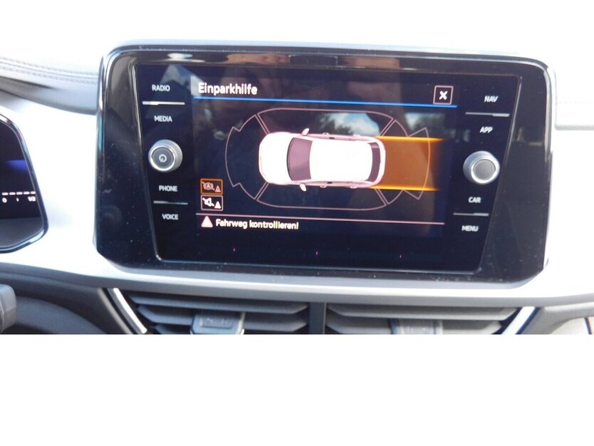 VW T-Roc 1.0 Life TSI BMT Navi Klima Alu 25.000 km 21.390 € Vordorf 38533