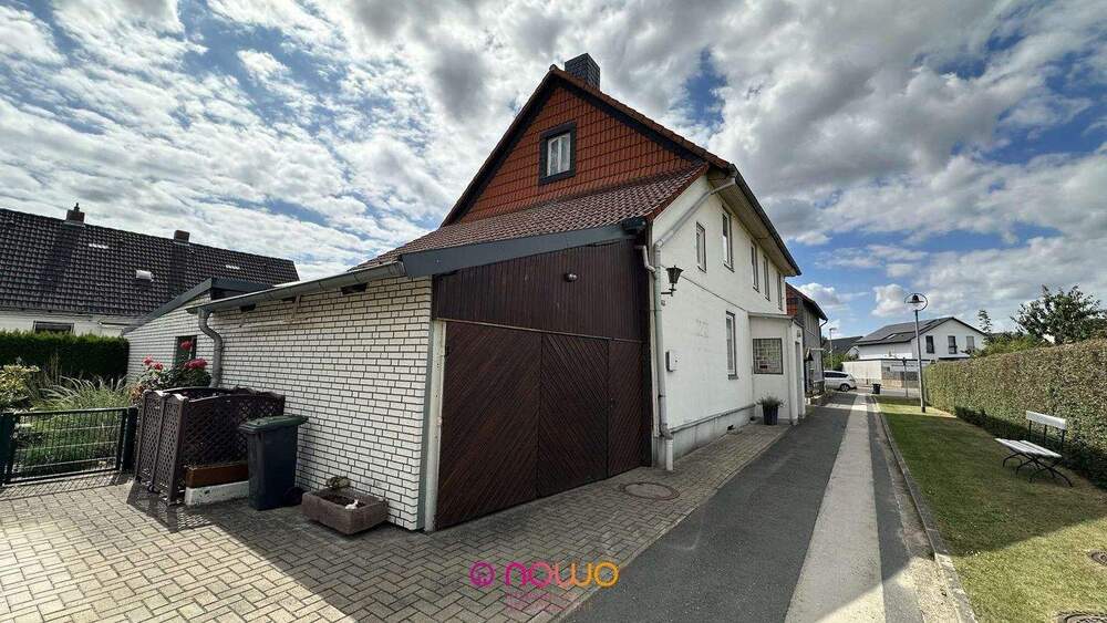Mehrfamilienhaus, Wohnhaus Wolfenbüttel Ahlum - 7 Zimmer, 190 m&sup2;, 225.000&euro; | Angebot:25666834