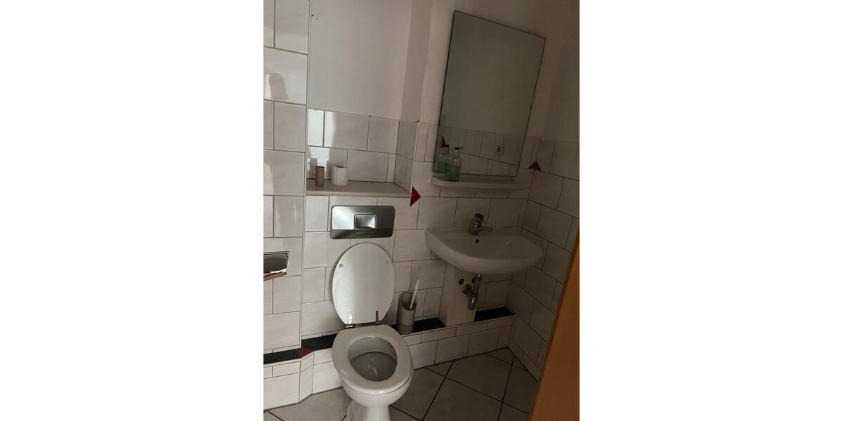 Etagenwohnung Hildesheim Himmelsthür - 3 Zimmer, 97 m&sup2;, 1.200&euro; | Angebot:26248093