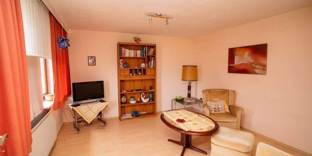 Doppelhaushälfte Liebenburg Groß Döhren - 9 Zimmer, 220 m&sup2;, 195.000&euro; | Angebot:25095497