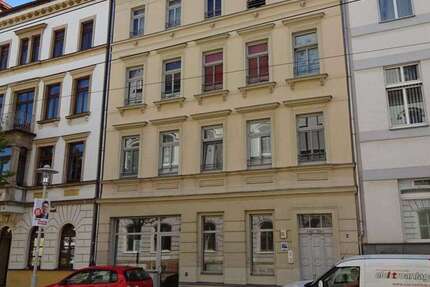 Büro in Zwickau 670 € 80.74 m²