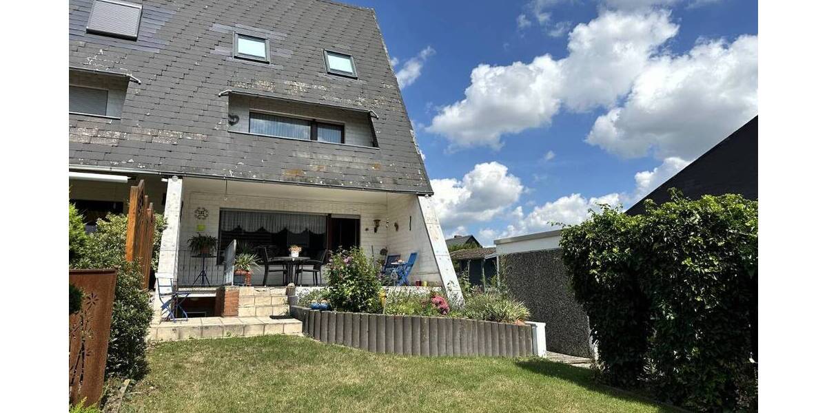 Reihenendhaus mit grünem Garten und Garage! 5 zimmer